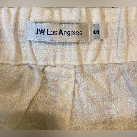 NWOT Johnny Was Women’s Size Small Linen Walking Shorts - Picture 3 of 6